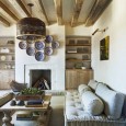 Looking for a new design to update your family room?  We came across some fab decor on our search for the ultimate family retreat.  Be inspired by the following photos...