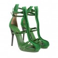 With spring just around the corner and warm weather on the horizon it’s time to brighten up your closet with some new colors and inspirations.  Start with your shoes!  There...