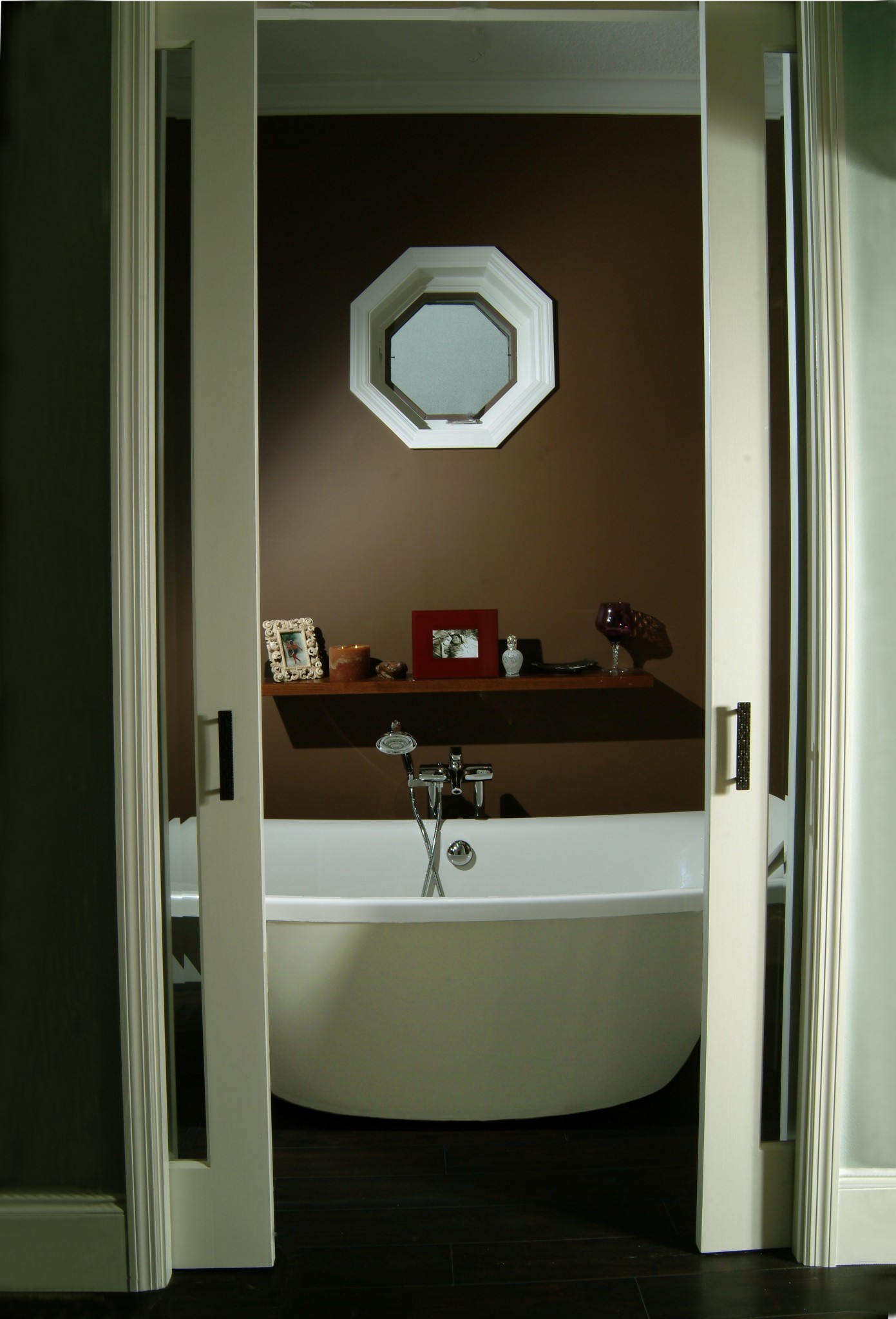 PDB Tub Doors Open