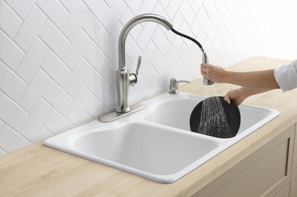 The Cardale Kohler faucet showing it's sweep spray technology