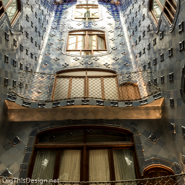 The cenral well of the Casa Batlló by Antoni Gaudi.