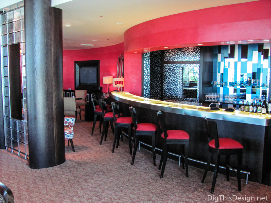 Red curved Venetian plastered wall.