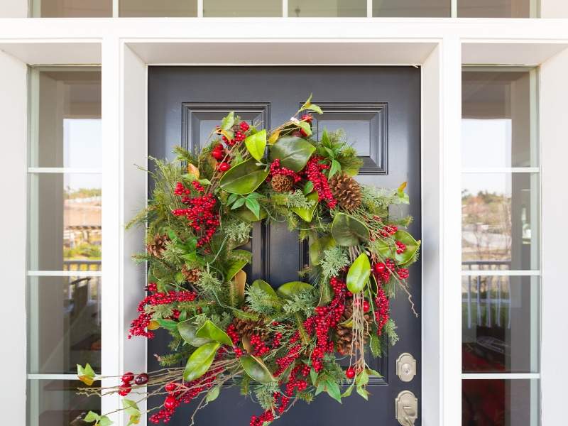 Seasonal curb appeal