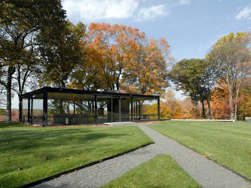 The mid-century modern Glass House