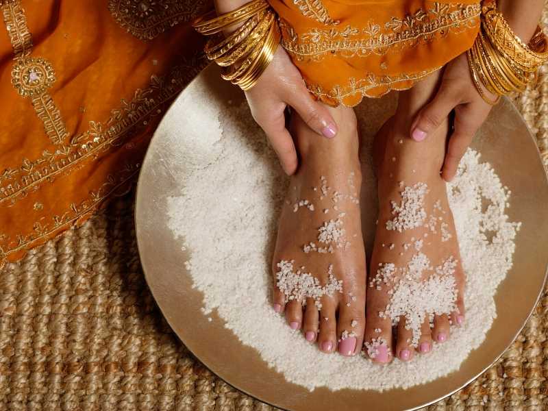 Exfoliate feet