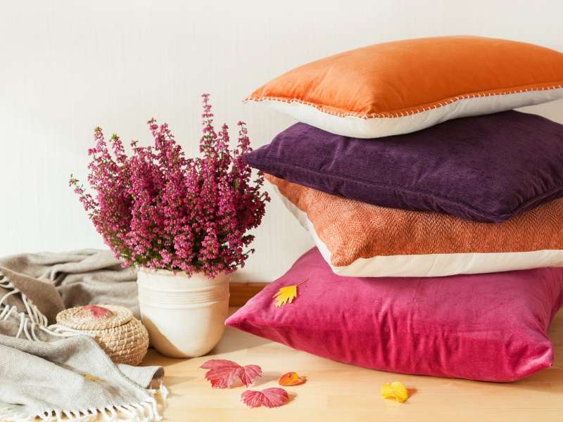 3 Ways Throw Pillows Enhance Your Interior Design | Dig This Design