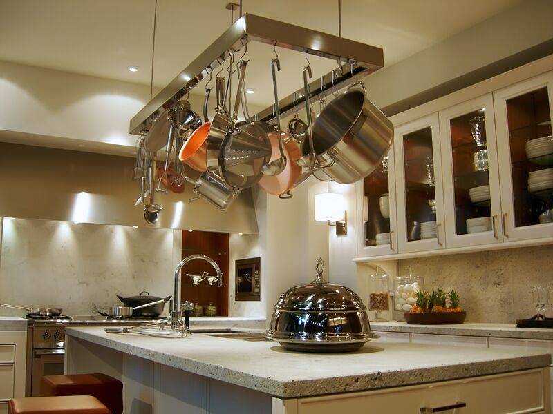 Add Hanging Pots and Pans to Your Kitchen Renovation