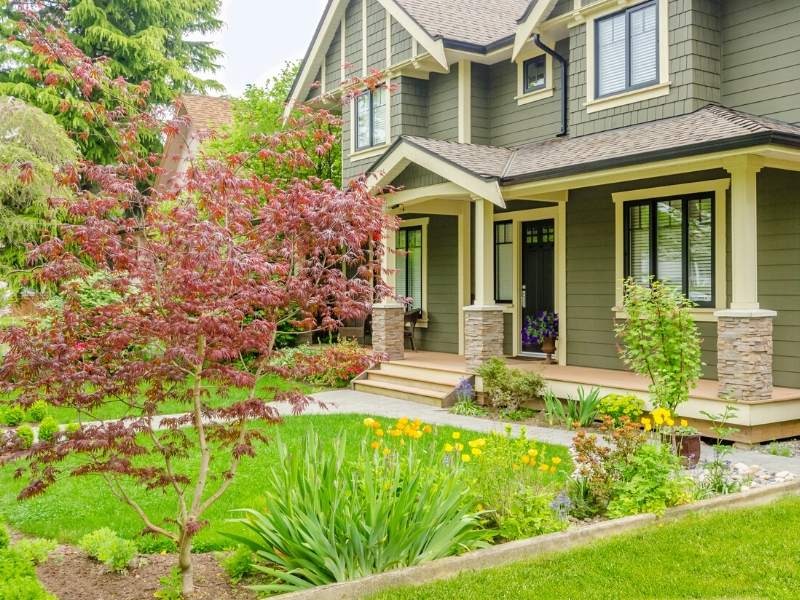 3 Ways to Spruce Up Your Home's Exterior