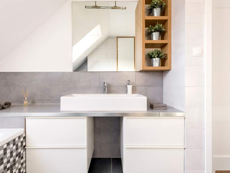 Pro Tips for a Simplistic Bath Design