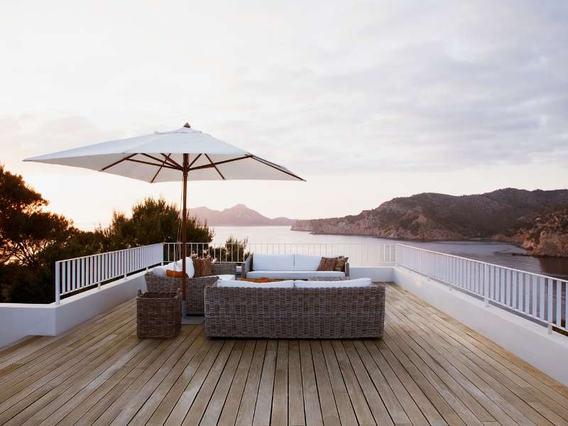 5 Tips to Selecting Outdoor Furniture