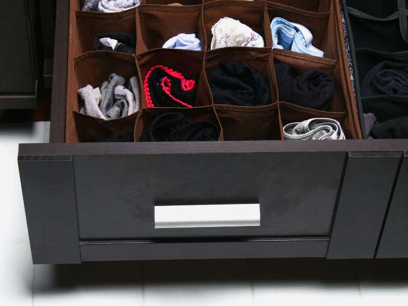 Drawer Organizing Hacks 