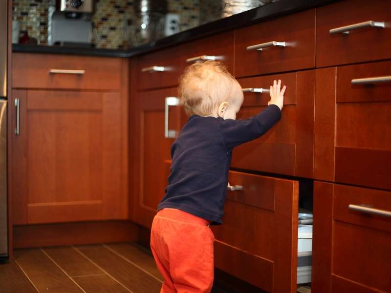 5 Steps to Child-Proof Your Kitchen