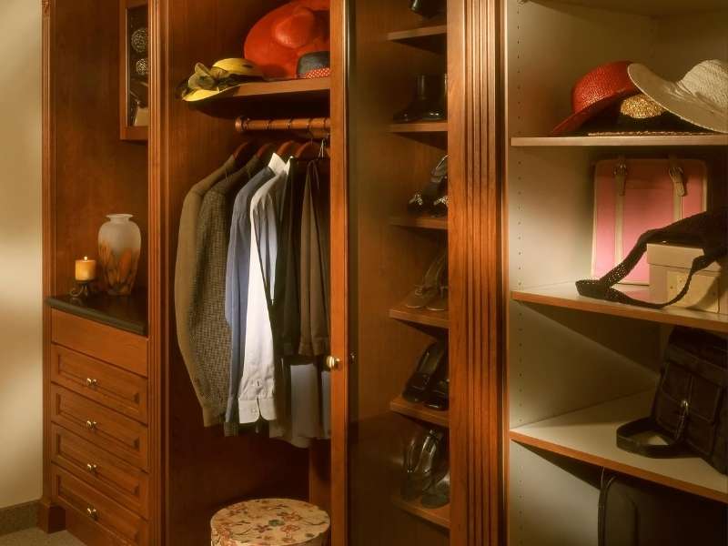 Accessories You Need to Organize Your Closet