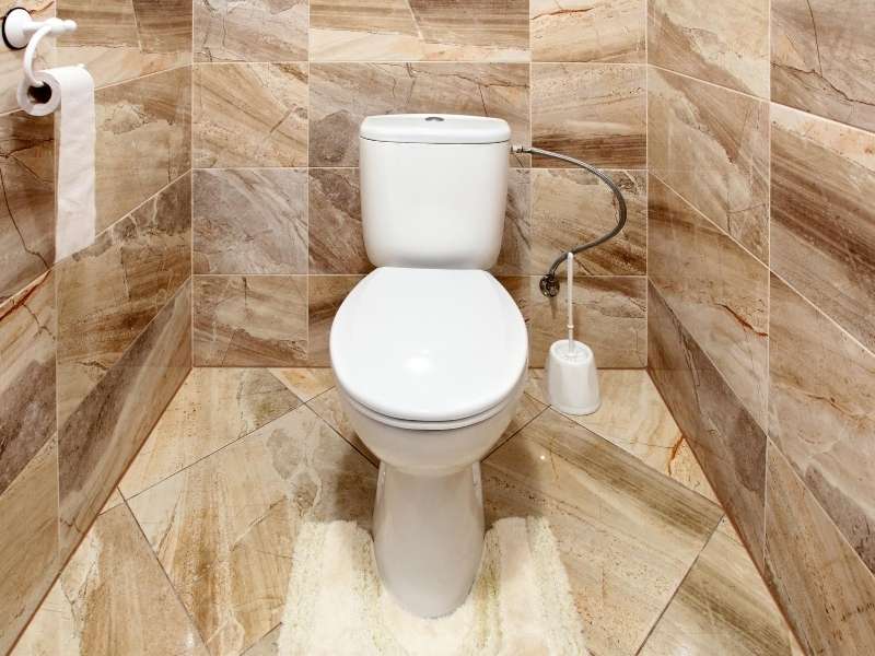 How to Know When It’s Time to Replace a Toilet
