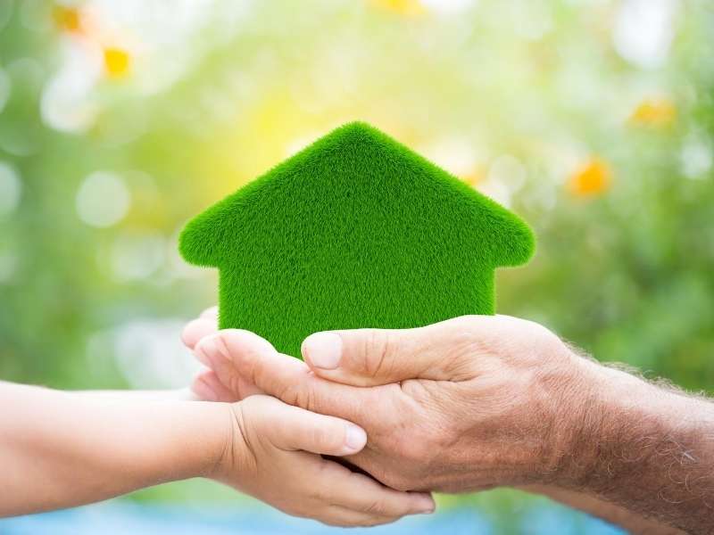 7 Practical Tips for Building an Eco-Friendly Home