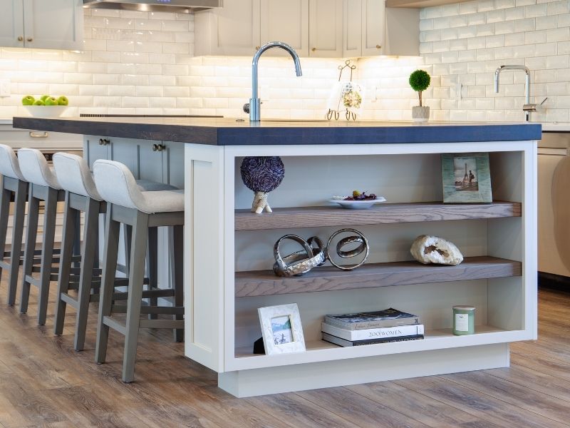 Designing and Decor for Small Spaces - Island Shelving