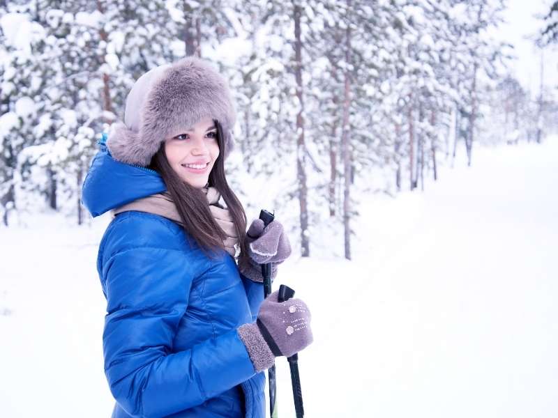 What to Look for in Luxury Ski Wear - Fur Styles