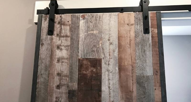 12 Unique Ways to Bring Reclaimed Wood into Your Home - sliding barn door