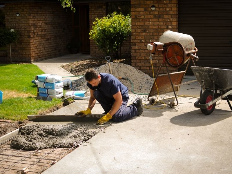 5 Signs Your Concrete Needs Repairing