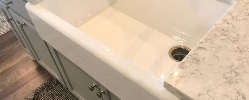 Tips for Finding the Right Types of Kitchen Sinks - Farmhouse sink