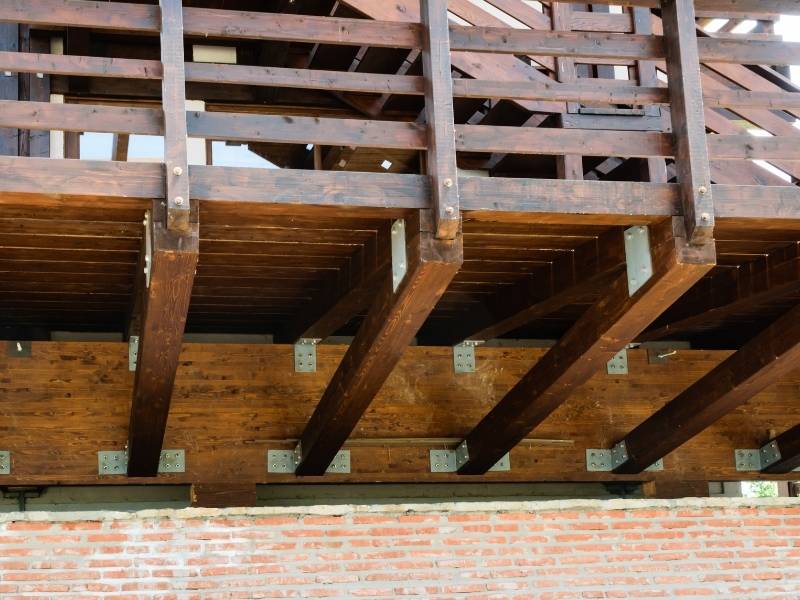 5 Ways to Make your Deck Foundation Last Longer