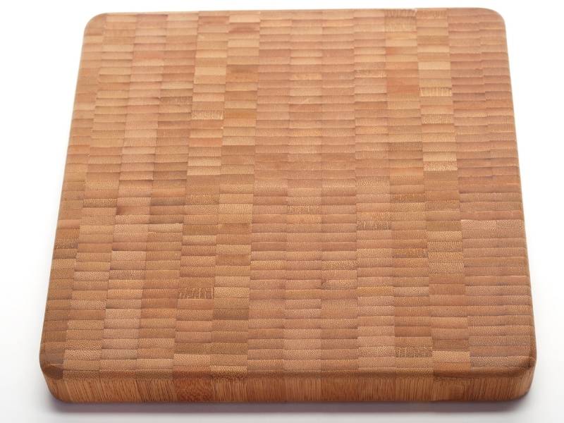 Modern uses of bamboo material - bamboo cutting board.