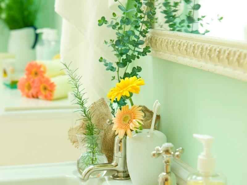 Decorating with Flowers in Your Home