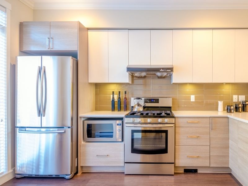 Your Guide To Popular Kitchen Appliance Finishes