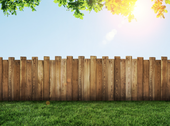 3 considerations when selecting a fencing company