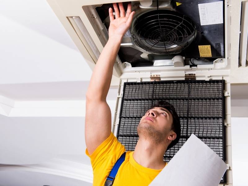 What Does an HVAC Mechanic Do