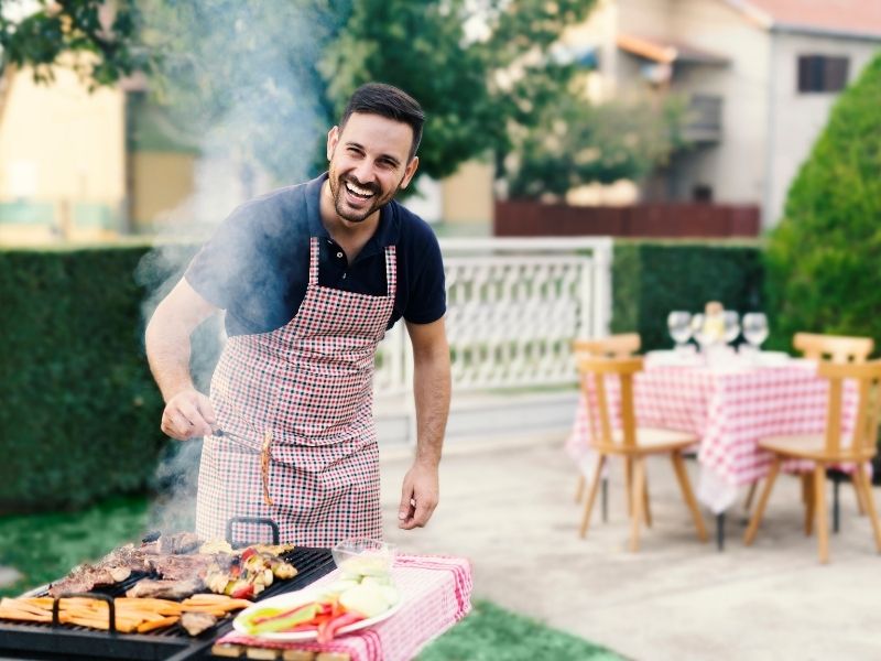 Backyard Grilling Checklist: A Beginner's Guide - Dig This Design